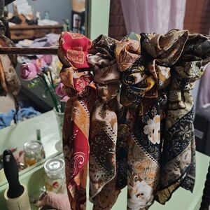 🎀Paisley Hair Scrunchies Set🎀